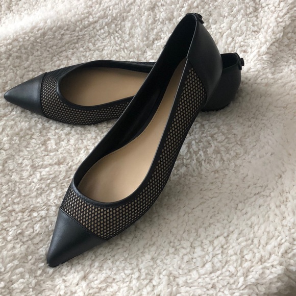 Like new MICHAEL Michael Kors flats - Picture 2 of 6